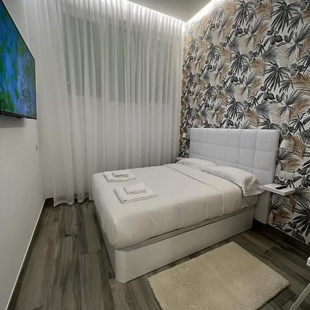 Habitacion Amsterdam Style Madrid Bagian luar foto